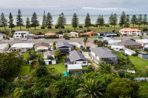 Photo of property in 27 Te Awa Avenue, Te Awa, Napier, 4110