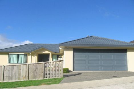 Photo of property in 15 Erlestoke Crescent, Churton Park, Wellington, 6037