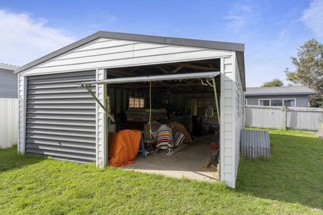 Photo of property in 207 Tamaki Road, Whangamata, 3620