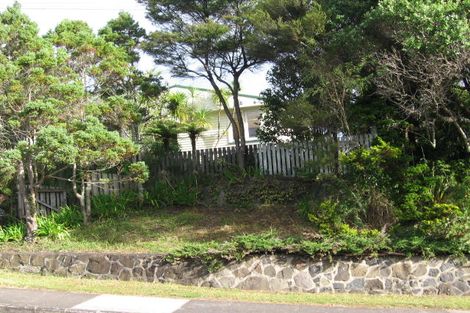 Photo of property in 180 Glengarry Road, Glen Eden, Auckland, 0602