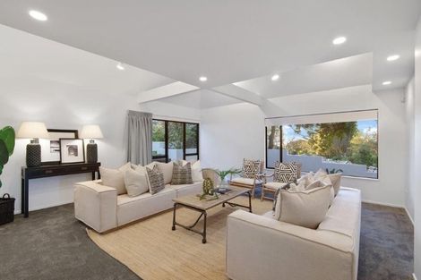 Photo of property in 5 Ledger Lane, Mount Pleasant, Christchurch, 8081