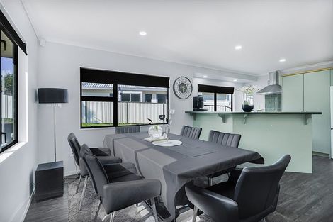 Photo of property in 8 Caulfield Place, Nawton, Hamilton, 3200