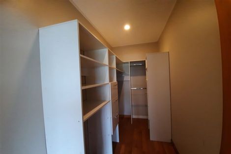 Photo of property in 2a Valdale Road, Henderson, Auckland, 0610