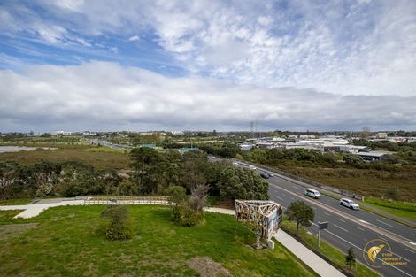 Photo of property in Amaia, 507/48 Esmonde Road, Takapuna, Auckland, 0622