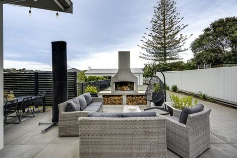 Photo of property in 123 North Shore Road, Eskdale, Napier, 4182