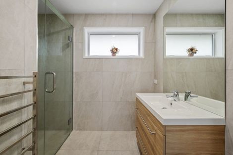 Photo of property in 18 Puna Rise, Wharewaka, Taupo, 3330