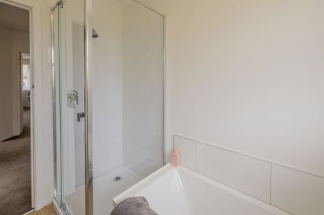 Photo of property in 2a Anzac Road, Otaki, 5512