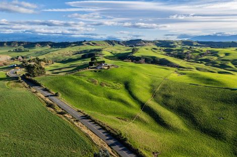 Photo of property in 2608 Ohai Clifden Highway, Eastern Bush, Otautau, 9682