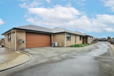 Photo of property in 18 Mauchline Street, Wallacetown, 9816