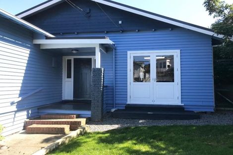 Photo of property in 25 Omar Street, Khandallah, Wellington, 6035