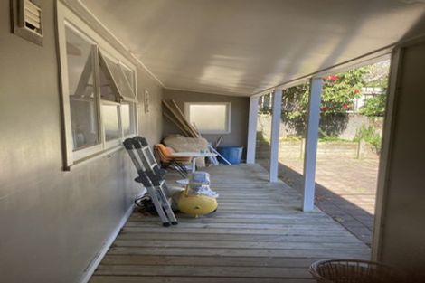 Photo of property in 2 Stanley Street, Berhampore, Wellington, 6023