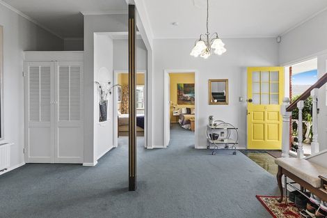 Photo of property in 8 Lethenty Way, Karori, Wellington, 6012