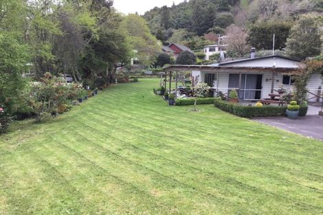 Photo of property in 8 Summit Road, Lake Okareka, Rotorua, 3076
