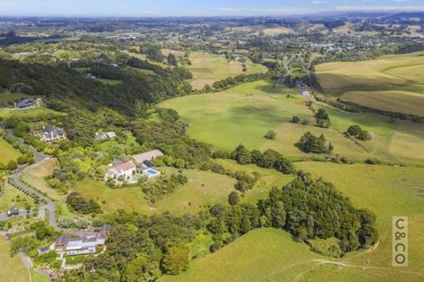 Photo of property in 93 Taylor Road, Waimauku, 0882