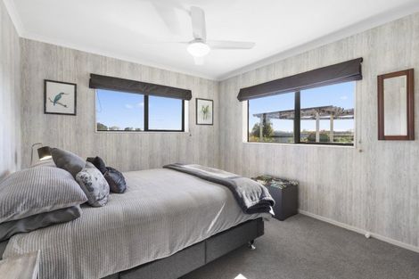 Photo of property in 63 Waipipi Wharf Road, Pollok, Waiuku, 2683