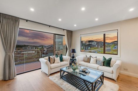 Photo of property in 4 Hapukupuku Avenue, Beachlands, Auckland, 2018