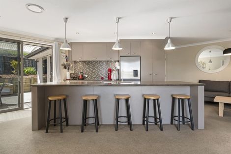 Photo of property in 124 Castlewold Drive, Bethlehem, Tauranga, 3110