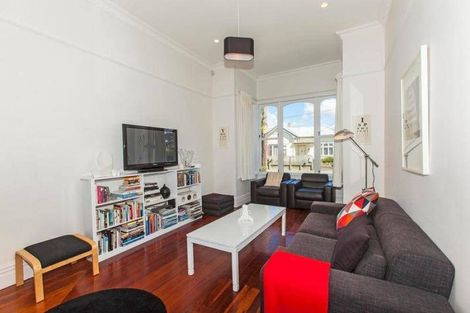 Photo of property in 12 Beach Street, Petone, Lower Hutt, 5012