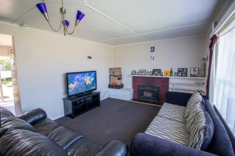 Photo of property in 63 Cook Street, Foxton, 4814