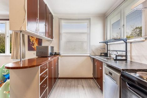 Photo of property in 318 Swanson Road, Henderson, Auckland, 0610