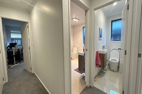 Photo of property in 4 Nobleman Place, Hamilton East, Hamilton, 3216