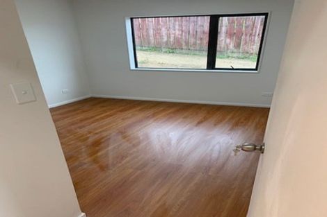 Photo of property in 4a Karepo Crescent, Ranui, Auckland, 0612