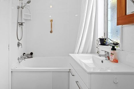 Photo of property in 4/8 Lane Street, Woolston, Christchurch, 8023