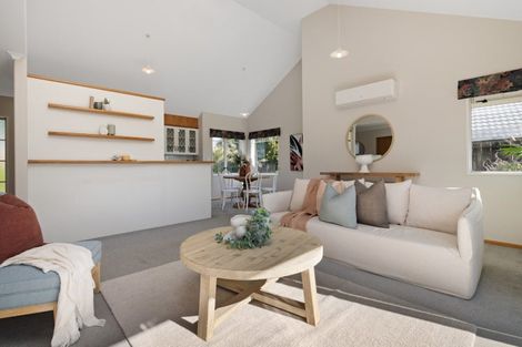 Photo of property in 5 Grantleigh Way, Pyes Pa, Tauranga, 3112