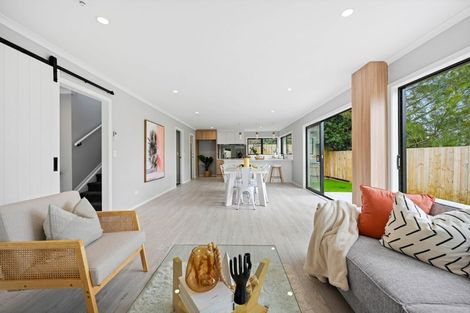 Photo of property in 30a Alison Street, Hamilton Lake, Hamilton, 3204