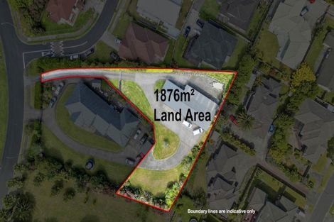 Photo of property in 8 Burgundy Park Avenue, Henderson, Auckland, 0612