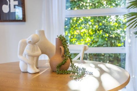 Photo of property in 301 Te Moana Road, Waikanae, 5036