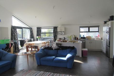 Photo of property in 77 Peverel Street, Riccarton, Christchurch, 8041