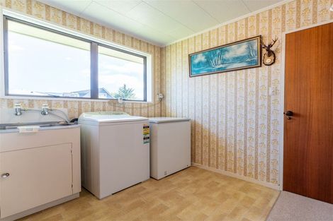 Photo of property in 22 Parsonage Road, Waimate, 7924