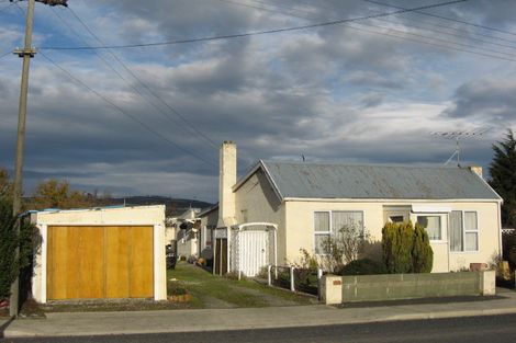 Photo of property in 15 George Street, Milton, 9220