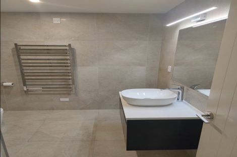 Photo of property in 120e Fairview Avenue, Fairview Heights, Auckland, 0632