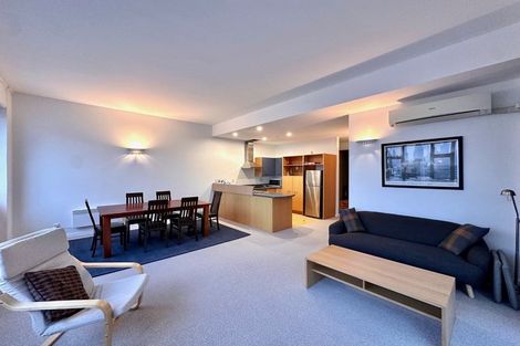 Photo of property in De Vere Apartments, 4/23 Tennyson Street, Te Aro, Wellington, 6011