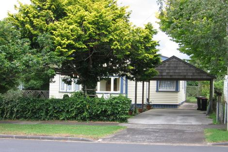 Photo of property in 6 Huapai Street, Onehunga, Auckland, 1061