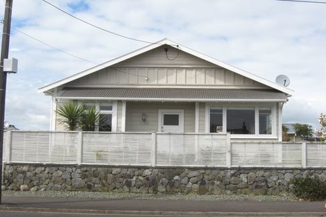 Photo of property in 4 Holsworthy Road, Lower Vogeltown, New Plymouth, 4310