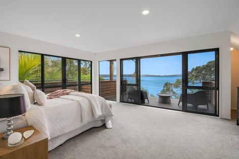 Photo of property in 12 Hibiscus Avenue, Snells Beach, 0920