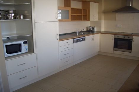 Photo of property in 2e/11 London Street, Hamilton Central, Hamilton, 3204