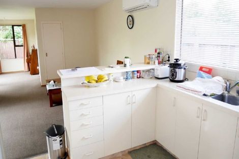 Photo of property in 8 Algie Place, Avonhead, Christchurch, 8042