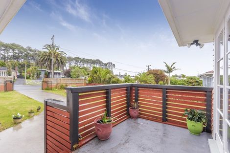 Photo of property in 124 Portage Road, New Lynn, Auckland, 0600