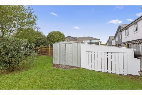 Photo of property in 2 Page Place, Hamilton East, Hamilton, 3216