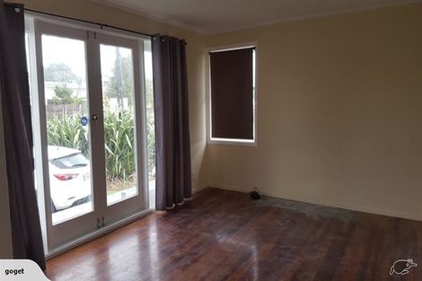 Photo of property in 56 Puriri Road, Manurewa, Auckland, 2102