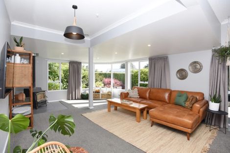 Photo of property in 431 Great North Road, Winton, 9720