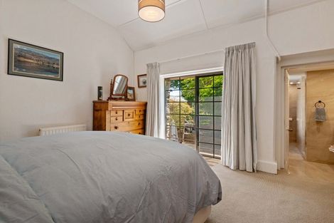 Photo of property in 94 Middleton Road, Upper Riccarton, Christchurch, 8041