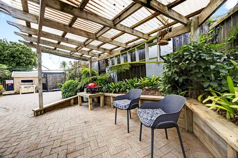 Photo of property in 15 Harvest Drive, Henderson, Auckland, 0612