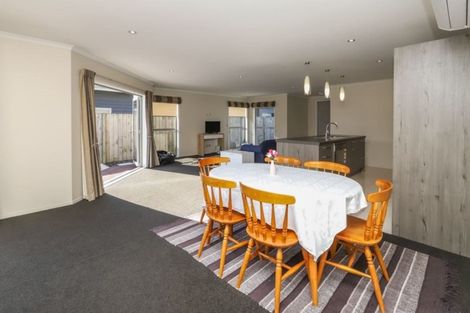 Photo of property in 18a Castleton Way, Flagstaff, Hamilton, 3210