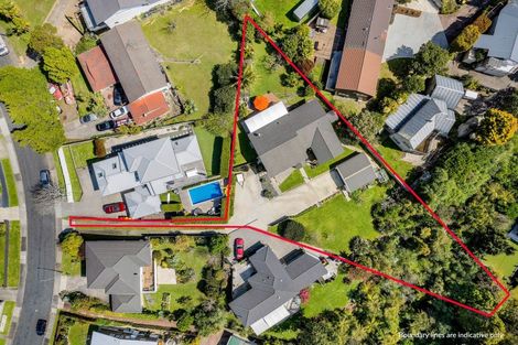 Photo of property in 26 Judkins Crescent, Cockle Bay, Auckland, 2014