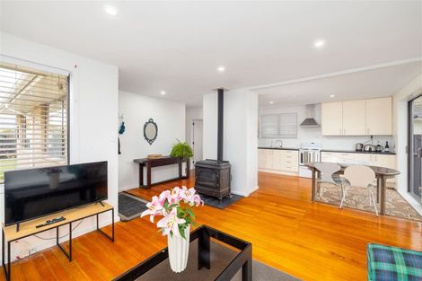 Photo of property in 23 Denise Crescent, Hornby, Christchurch, 8042